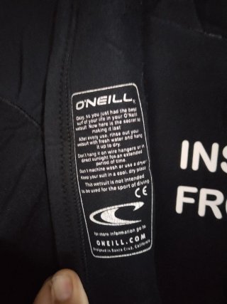 Traje de neopreno negro talla 2XL