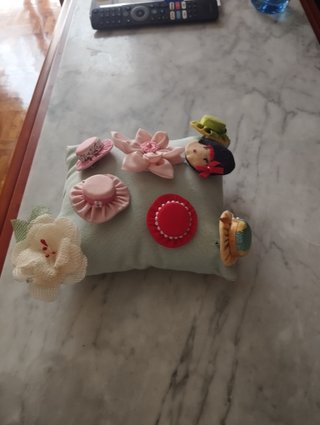 Broches hechos a mano - Adornos de ropa