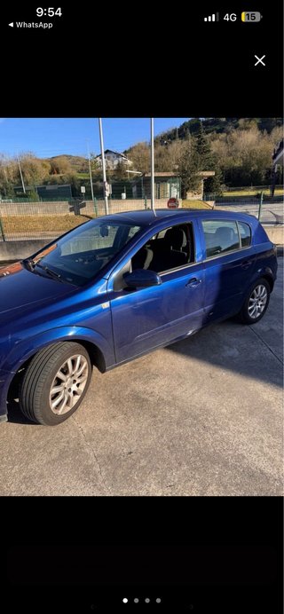 Opel Astra Azul 1065 FYX