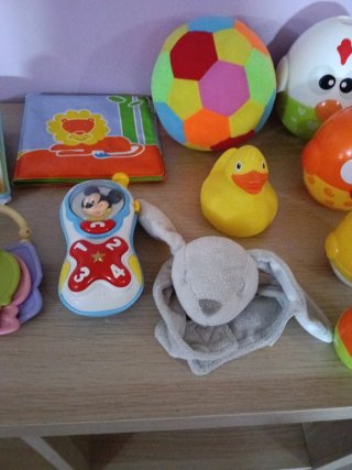 Lote Juguetes Bebé Pelota Sonajero Libro