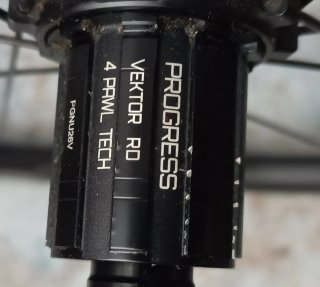 Ruedas carretera Progress Phantom Shimano HG