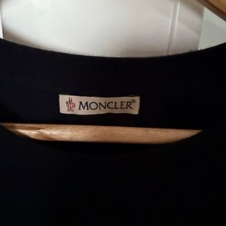 Camiseta Moncler Negra Talla XL