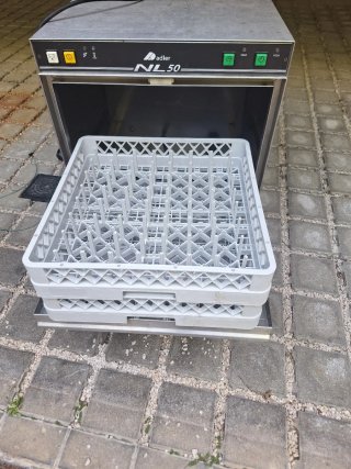 Lavastoviglie industriale Adler NL 50