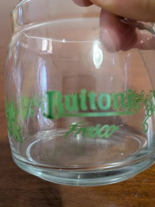 Barattolo in vetro con decoro floreale