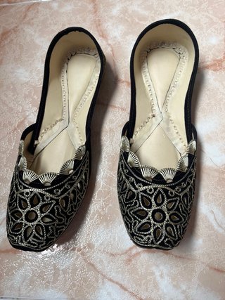 Zapatos artesanales de la India