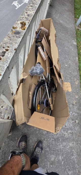 Bicicleta en caja