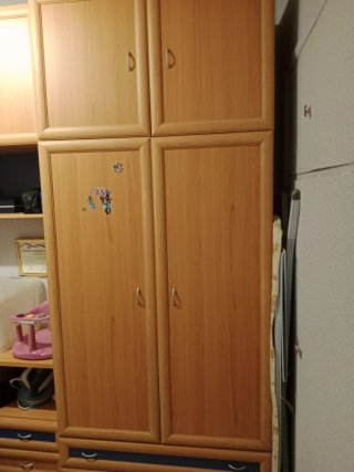 Dormitorio completo madera fuerte