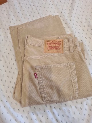Pantalones Levi's de Pana Beige Talla L