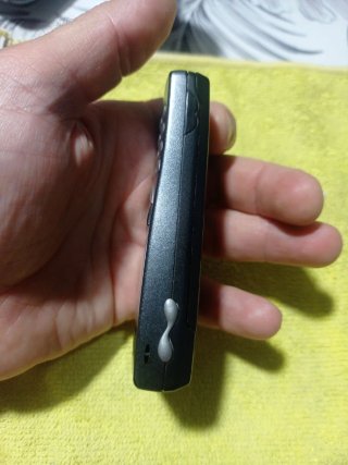 Nokia 8210 Grigio/Nero funzionale