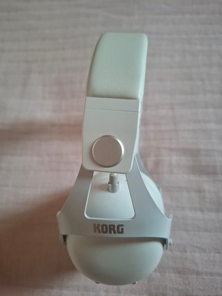 Auriculares Korg NC-Q1 Negros y Dorados