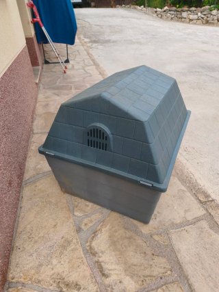 Jaula para perro gris