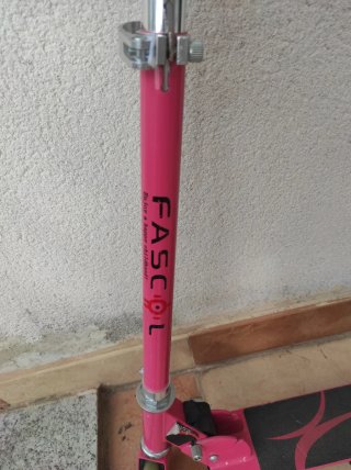 Patinete rosa FASCAL con correa