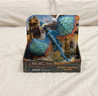 Figura Cómo Entrenar a tu Dragón Deadly Nadder + A