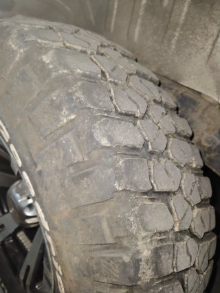Llantas con neumáticos 255 85 16