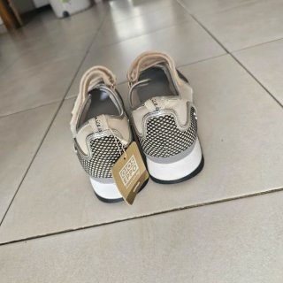 Zapatillas Mary Jane beige y malla