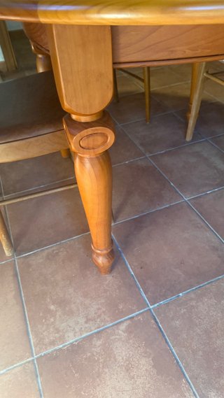 Mesa de comedor extensible de madera