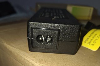 Cargador Universal para Acer, Dell, Toshiba, Nec