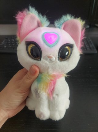 Peluche Gato Blanco Corazón Brillante WISH