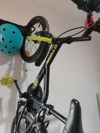Bicicleta Btwin Dark Hero 500 16"