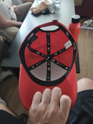 Se vende gorra new era 9Forty oficial de los bulls