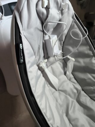 Hamaca bebé 4moms gris automática
