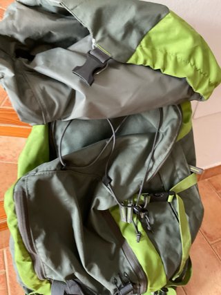Mochila Quechua grande verde