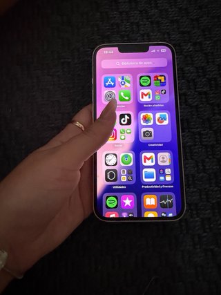 iPhone 13 Rosa en perfecto estado