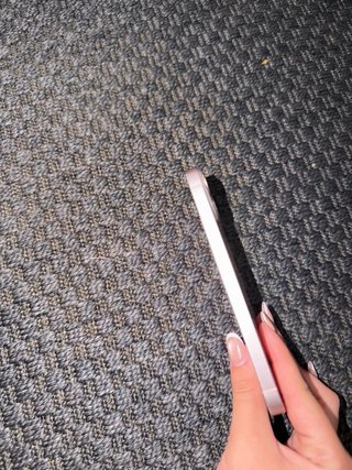 iPhone 13 Rosa en perfecto estado