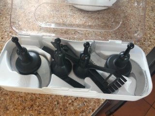 Robot de Cocina Blanco.