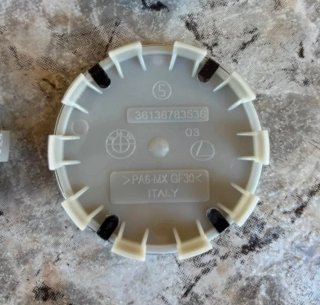 JUEGO TAPACUBOS LLANTA BMW 68MM 36136783536