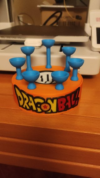 Expositor dragon ball con 7 Esferas del Dragón