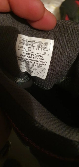 Botas de montaña niña talla 32