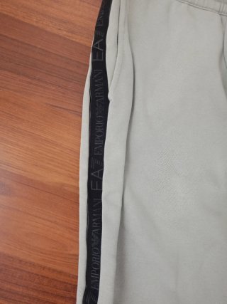 Pantalón Emporio Armani Beige