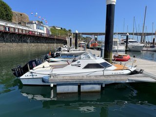 Glastron La Raya 5M Suzuki 140cv