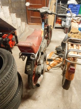 Se vende vespino sc y mobilett