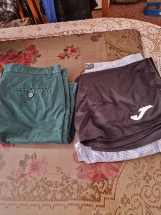 Lote 4 Pantalones Cortos Chicos Talla 42