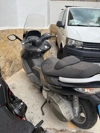 Kymco Xciting 500 ABS Negra/Gris