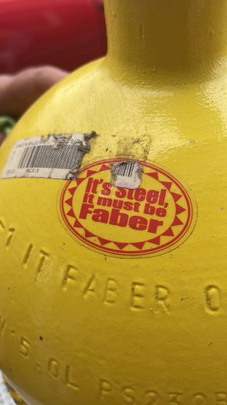 Botella y chaleco de buceo