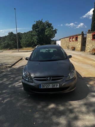 Peugeot 307 2006 Carplay y camara trasera