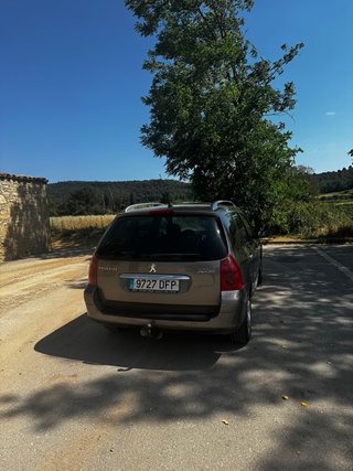 Peugeot 307 2006 Carplay y camara trasera