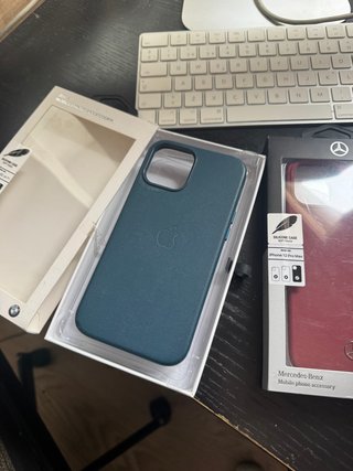 2 Custodie per iPhone 12/12 Pro Max