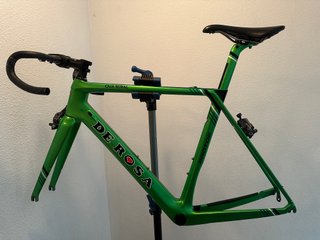 Cuadro De Rosa Protos Caja Rural