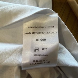 Camiseta Moncler Talla XL