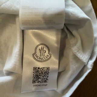 Camiseta Moncler Talla XL