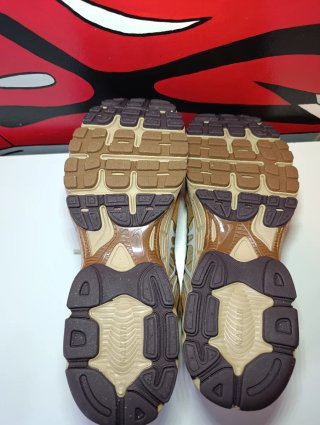 Nike Air Max Moto 2K Beige/Marrón T47'5
