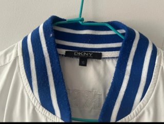 Cazadora DKNY Hombre Blanca y Azul