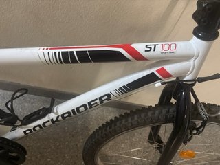 Bicicleta Rockrider ST 100 24 Se ha usado 3 veces!