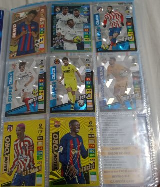 Álbum fútbolLaLigaAdrenalyn 22-23PRECIO NEGOCIABLE