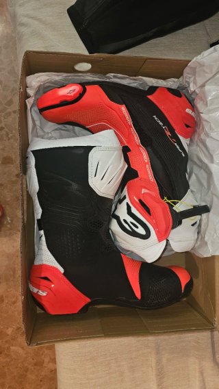 Mono Piel Alpinestars T.60 + Botas T.45