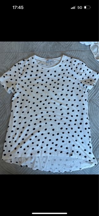 Camiseta Zara lunares blanco y negro Talla S